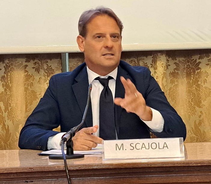 Scuole in Liguria: confronto tra Marco Scajola e Ministro Valditara, &quot;Troppe situazioni deficitarie, servono risorse statali&quot;