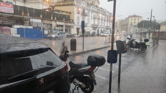 Maltempo: circa 10/20 mm di pioggia da questa notte, sarà un fine settimana con tempo perturbato Maltempo: circa 10/20 mm di pioggia da questa notte, sarà un fine settimana con tempo perturbato