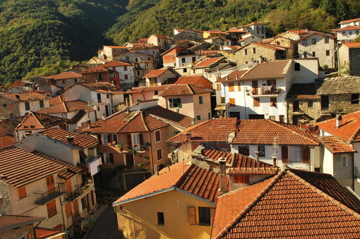 “Note e Canti per Gloria”: a Montegrosso Pian Latte torna la rassegna solidale di concerti