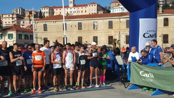 Imperia: ecco gli abbinamenti ai premi dei biglietti estratti alla mezza maratona di domenica scorsa Imperia: ecco gli abbinamenti ai premi dei biglietti estratti alla mezza maratona di domenica scorsa