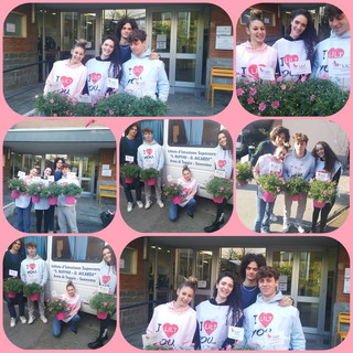 Arriva la primavera: sbocciano le margherite della 'Settimana Nazionale per la Prevenzione Oncologica' LILT tra il 19 e il 26 Marzo Arriva la primavera: sbocciano le margherite della 'Settimana Nazionale per la Prevenzione Oncologica' LILT tra il 19 e il 26 Marzo