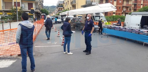 Scuole e Puc con ampliamento medie strutture di vendita: incontro fra Confcommercio e Amministrazione comunale dianese Scuole e Puc con ampliamento medie strutture di vendita: incontro fra Confcommercio e Amministrazione comunale dianese