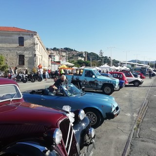 Imperia: questo fine settimana torna Mercatoretrò, evento dedicato al vintage e ai motori