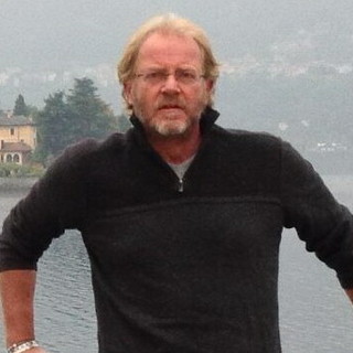 Miro Renzaglia presenta il libro 'Erro ergo sum’' alla Libreria Ragazzi di Imperia