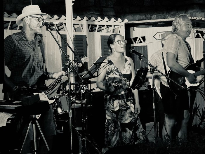 A Costa d’Oneglia si scaldano i motori per la Notte Bianca del 5 luglio: musica e teatro aprono l’estate