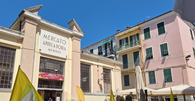Imperia, riapre il Mercato Campagna Amica: torna l’appuntamento con i prodotti del territorio Imperia, riapre il Mercato Campagna Amica: torna l’appuntamento con i prodotti del territorio