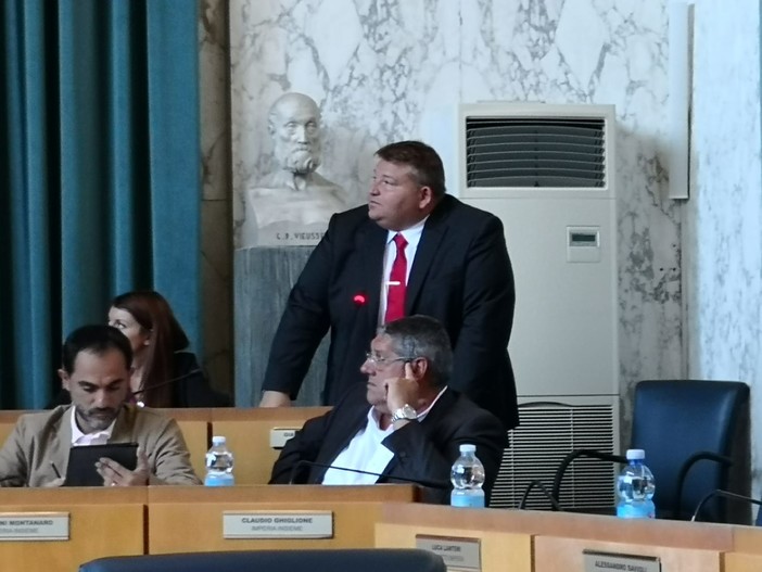 Imperia: approvata dal Consiglio Comunale la modifica alla planimetria del mercato coperto di Porto Maurizio, Oneglio "Vogliamo renderlo più vivo"