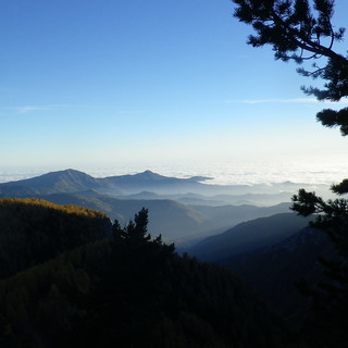 Turismo: venerdì prossimo suggestiva escursione al calar del sole sulla ‘Alta Via dei monti Liguri’