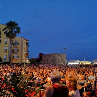 San Bartolomeo al Mare, al via un’estate ricca di eventi tra cultura, musica, passeggiate e tradizione