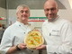 Lo chef dianese Giuseppe Colletti e il collega alassino Gabriele Giannotti ai mondiali della pizza a Parma Lo chef dianese Giuseppe Colletti e il collega alassino Gabriele Giannotti ai mondiali della pizza a Parma