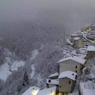 Monesi e Piaggia imbiancate questa mattina Monesi e Piaggia imbiancate questa mattina