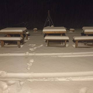 Transitata la perturbazione: 20 centimetri di neve in montagna, a Col di Nava termometro a -3