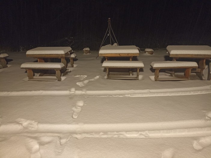 Transitata la perturbazione: 20 centimetri di neve in montagna, a Col di Nava termometro a -3
