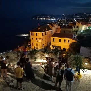 Notte di San Lorenzo a Cervo, tre desideri in corsa per vincere una vacanza in un borgo