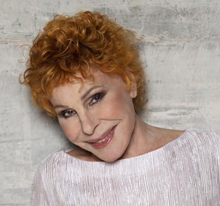 Al Teatro del Casinò di Sanremo sarà conferito il Premio Tenco Speciale a Ornella Vanoni