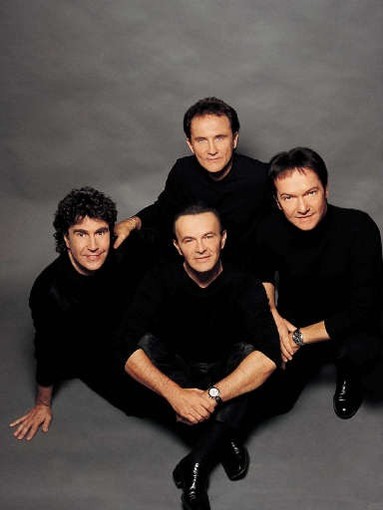 19 LUGLIO 1995. Imperia, in 5 mila per il concerto dei Pooh sul molo di Oneglia