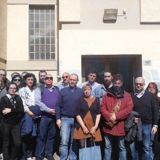 Imperia: la Preside destituisce il suo vice, sit-in di protesta dei docenti dell'Ipsia 'Marconi' al Provveditorato (Foto)