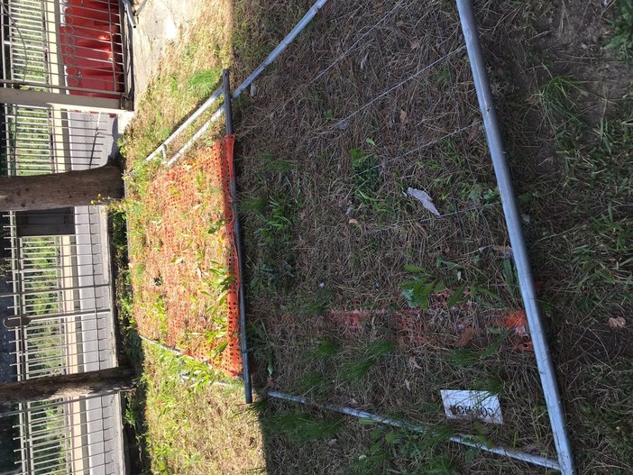 Diano Marina: le considerazioni di Rifondazione Comunista sulle condizioni del parco giochi di via Campodonico (Foto)