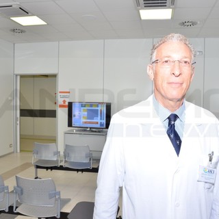 Emergenza Coronavirus: facciamo il punto della situazione nell'Asl 1 Imperiese con il Direttore del 118, Stefano Ferlito (Video) Emergenza Coronavirus: facciamo il punto della situazione nell'Asl 1 Imperiese con il Direttore del 118, Stefano Ferlito (Video)