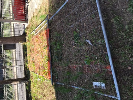 Diano Marina: le considerazioni di Rifondazione Comunista sulle condizioni del parco giochi di via Campodonico (Foto) Diano Marina: le considerazioni di Rifondazione Comunista sulle condizioni del parco giochi di via Campodonico (Foto)