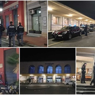 Ventimiglia, controlli straordinari del territorio: forze dell'ordine in azione nel centro città (Foto e video)
