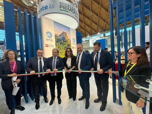 Piemonte e Liguria unite in sella: al TTG di Rimini firmato un patto per il cicloturismo