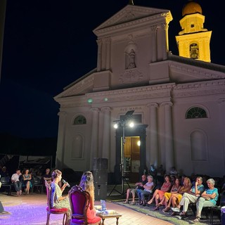 San Bartolomeo al Mare: Bea Buozzi e Paolo Roversi dialogano mercoledì in piazza Rovere