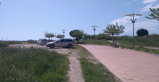 Imperia: l'assessore Gandolfo risponde ad Abbo sul parco Urbano "Entro un anno un progetto per rifarlo totalmente" Imperia: l'assessore Gandolfo risponde ad Abbo sul parco Urbano "Entro un anno un progetto per rifarlo totalmente"