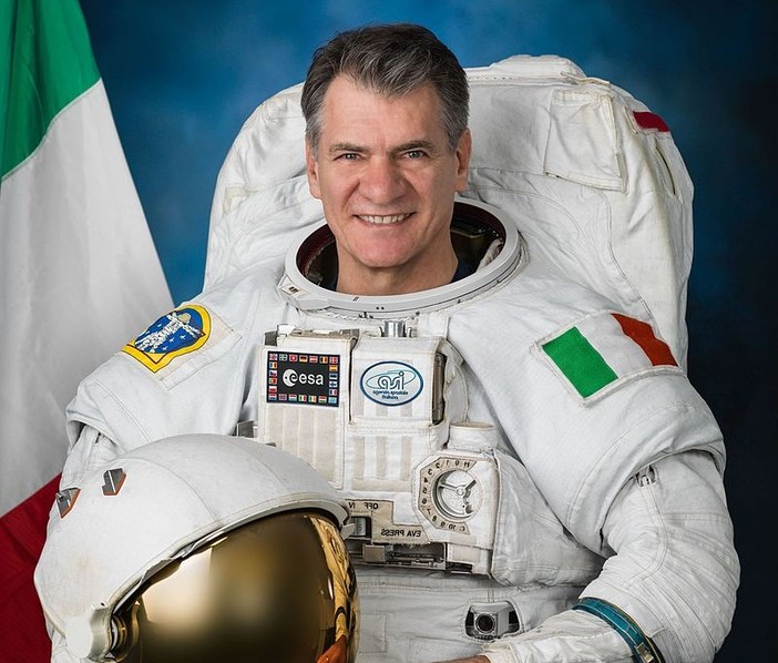 "Orientamenti Dreamers", l'astronauta Paolo Nespoli incontra gli studenti imperiesi