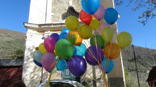 La Santa Pasqua a Villa Viani: al di là dei significati religiosi tradizione e rinnovamento (Foto) La Santa Pasqua a Villa Viani: al di là dei significati religiosi tradizione e rinnovamento (Foto)