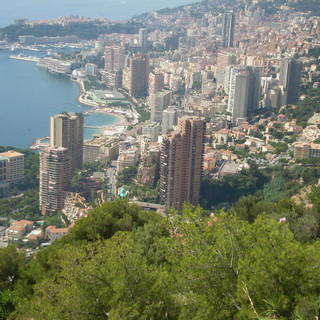 Emergenza Coronavirus e 'Zona Rossa' italiana, nessun problema per i frontalieri che lavorano nel Principato di Monaco Emergenza Coronavirus e 'Zona Rossa' italiana, nessun problema per i frontalieri che lavorano nel Principato di Monaco