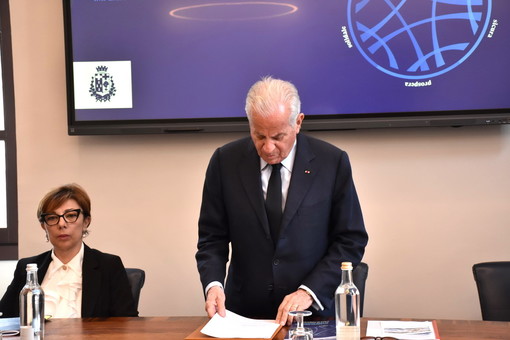 Imperia: bilancio di fine mandato, Scajola "Abbiamo trovato una città al tracollo ora abbassiamo anche le tasse" (Foto e Video)