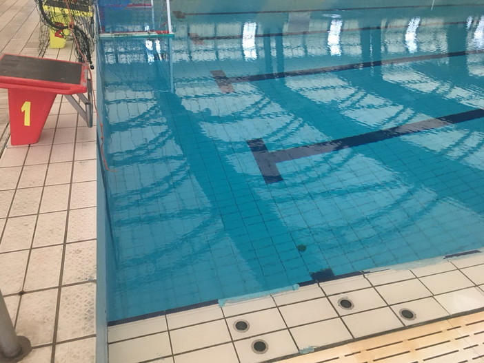 Primo incontro tra il Consiglio Direttivo ed il personale della Rari Nantes per i lavori della prossima estate