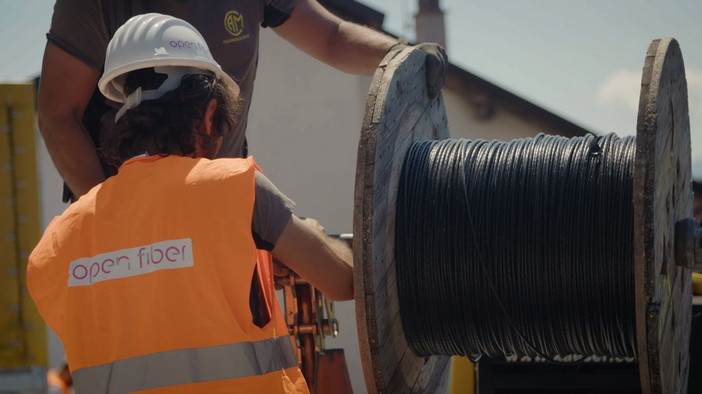 Anche a Imperia la fibra ottica posata da 'Open Fiber': completato il cablaggio di oltre 2.000 case