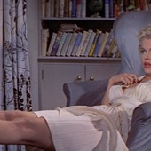 Cinema al Teatro Cavour, la magia del grande schermo torna a Imperia