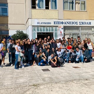 I ragazzi del 'Ruffini' da ieri in Grecia per una settimana 'Erasmus+' e le competizioni di 'Debate' (Foto)