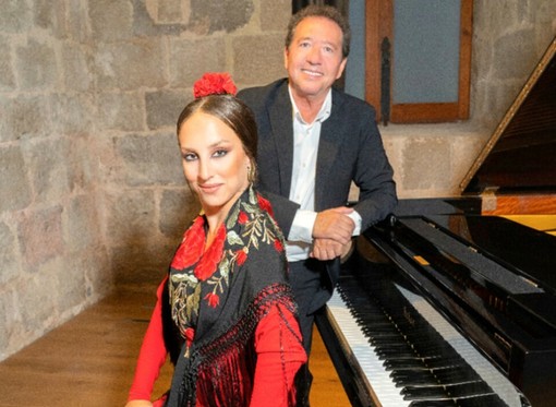 Il pianista José Manuel Cuenca ela ballerina Almudena Roca al XXXVII Rovere d'Oro di San Bartolomeo al Mare Il pianista José Manuel Cuenca ela ballerina Almudena Roca al XXXVII Rovere d'Oro di San Bartolomeo al Mare