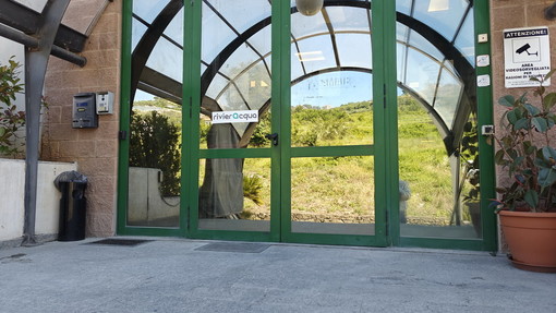 "Minimo vitale non dovuto alle seconde case", Rivieracqua si difende nel caso della settantatreenne torinese senz’acqua a Imperia "Minimo vitale non dovuto alle seconde case", Rivieracqua si difende nel caso della settantatreenne torinese senz’acqua a Imperia