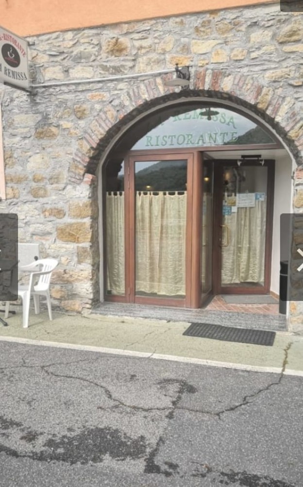 A Torria prosegue l'attività del Ristorante La Remissa: in un’incantevole oasi di verde e di pace A Torria prosegue l'attività del Ristorante La Remissa: in un’incantevole oasi di verde e di pace