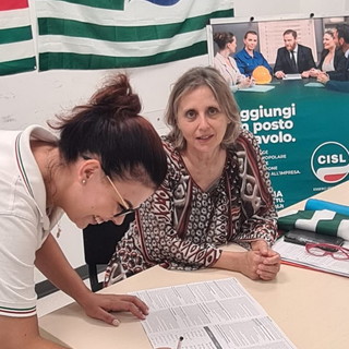 'La partecipazione al lavoro': 1.800 firme raccolte dalla Cisl per una proposta di legge (Foto) 'La partecipazione al lavoro': 1.800 firme raccolte dalla Cisl per una proposta di legge (Foto)