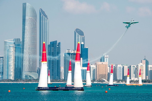 'Red Bull Air Race' a Cannes