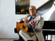 Il suono della chitarra di Raúl Olmos sotto le stelle di San Bartolomeo Il suono della chitarra di Raúl Olmos sotto le stelle di San Bartolomeo