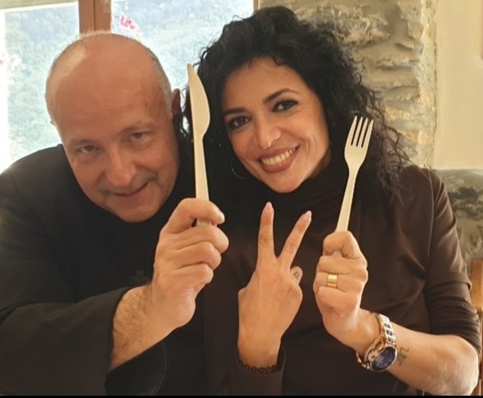 Dalla Messa alla Mensa: la ricetta delle 'Casarecce al Brusso' di don Enrico Giovannini, parroco di Rezzo (Video) Dalla Messa alla Mensa: la ricetta delle 'Casarecce al Brusso' di don Enrico Giovannini, parroco di Rezzo (Video)