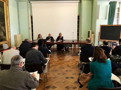 L'incontro in Comune a Sanremo L'incontro in Comune a Sanremo