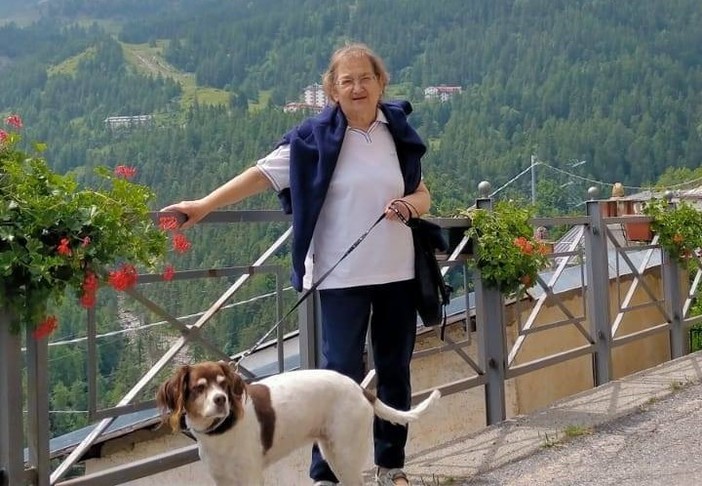 Rosella Gravagno e la poesia che racconta la storia di Cosio d'Arroscia premiata a Roma Rosella Gravagno e la poesia che racconta la storia di Cosio d'Arroscia premiata a Roma