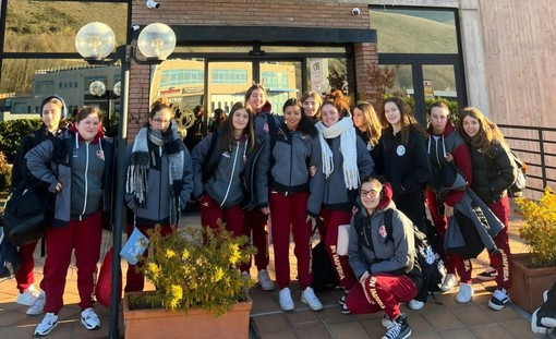 Pallanuoto. Nuovo inizio per la Rari Nantes Imperia Raineri: al via la Serie B femminile