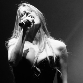 "Imperia è Donna", sabato  sera il secondo appuntamento con la voce di BAGS: in banchina si canta e si balla