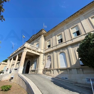 Sanremo: l'Ospedale Borea si prepara a tornare hub Covid, attività ordinarie trasferite a Imperia