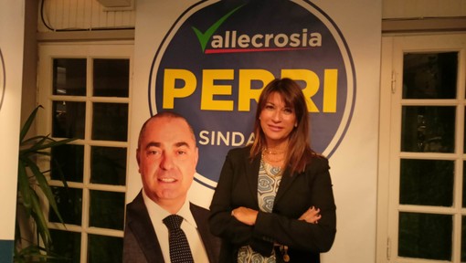 Simona Ferro