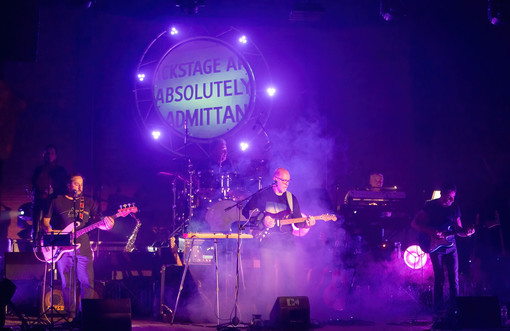 Tributo degli Shine ai Pink Floyd a Villa Scarsella di Diano Marina